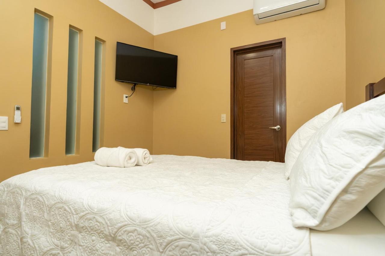 The Garden Hotel Palenque Exterior photo